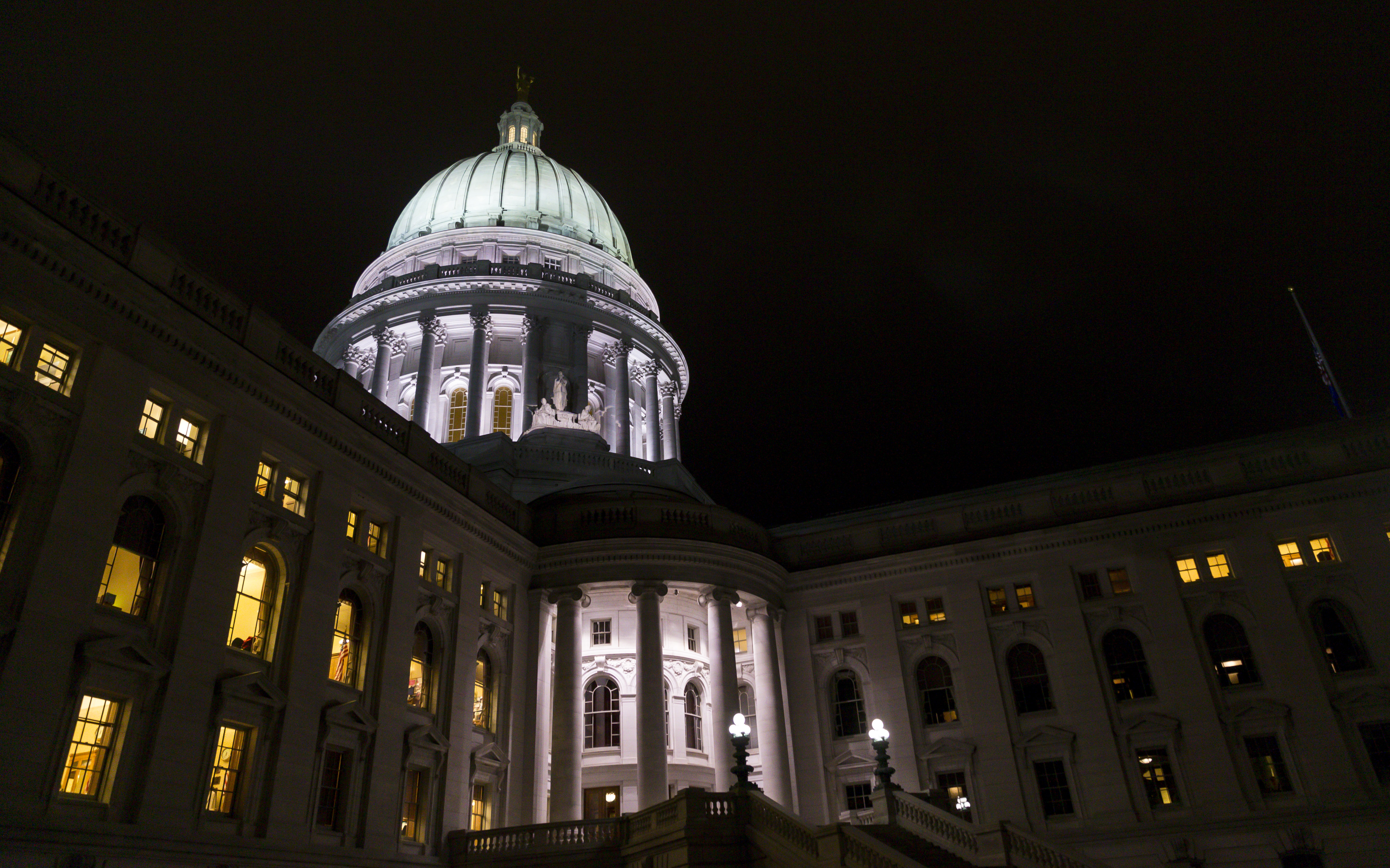 The Wisconsin State Capitol where late night debate is taking place over contentious legislation December 4, 2018 in Madison, Wisconsin. (Andy Manis/Getty Images)