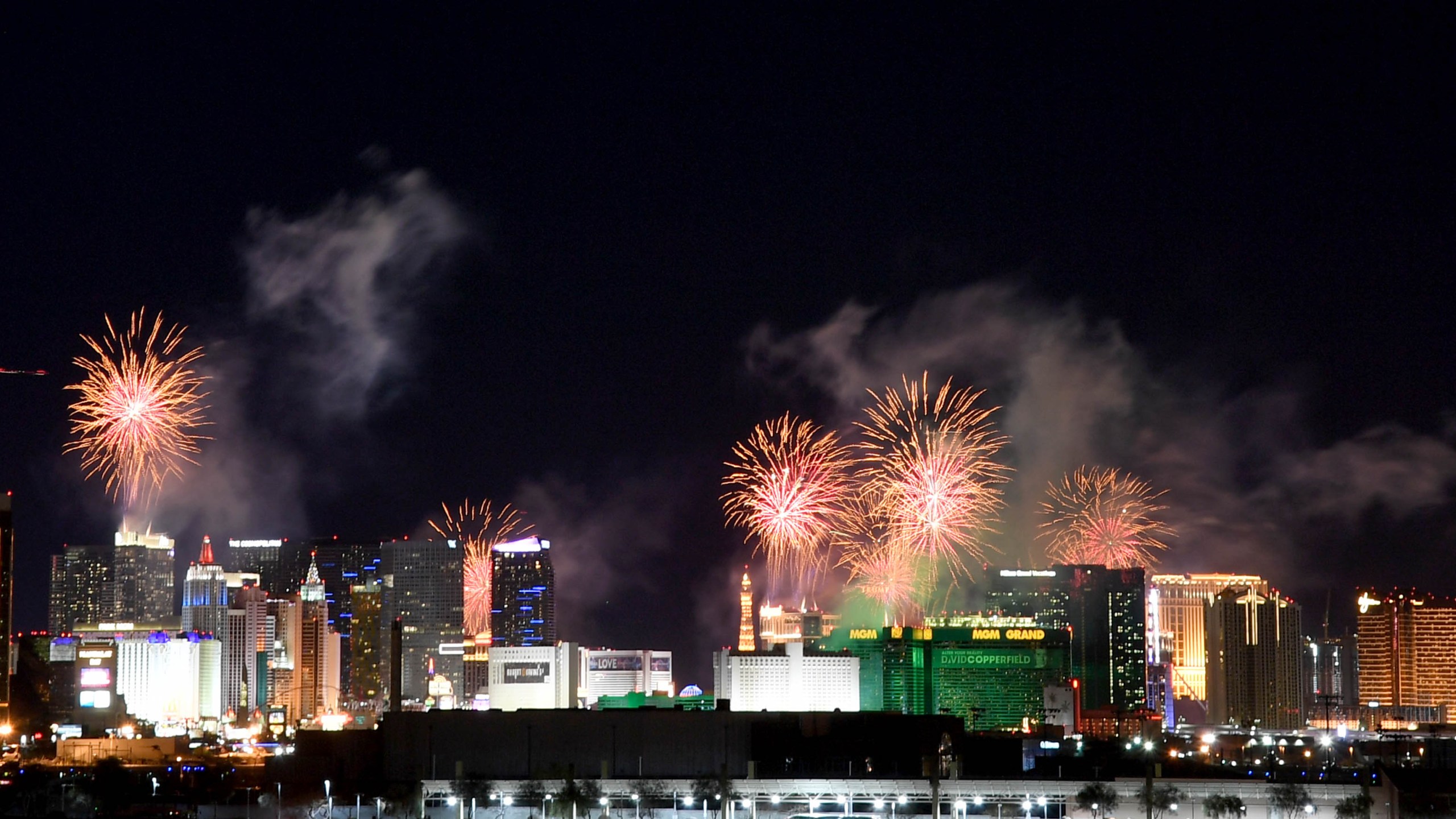 Fireworks illuminate the skyline over the Las Vegas Strip during an eight-minute-long pyrotechnics show put on by Fireworks by Grucci titled "America's Party" during a New Year's Eve celebration on January 1, 2019 in Las Vegas, Nevada. Photo by Ethan Miller/Getty Images)