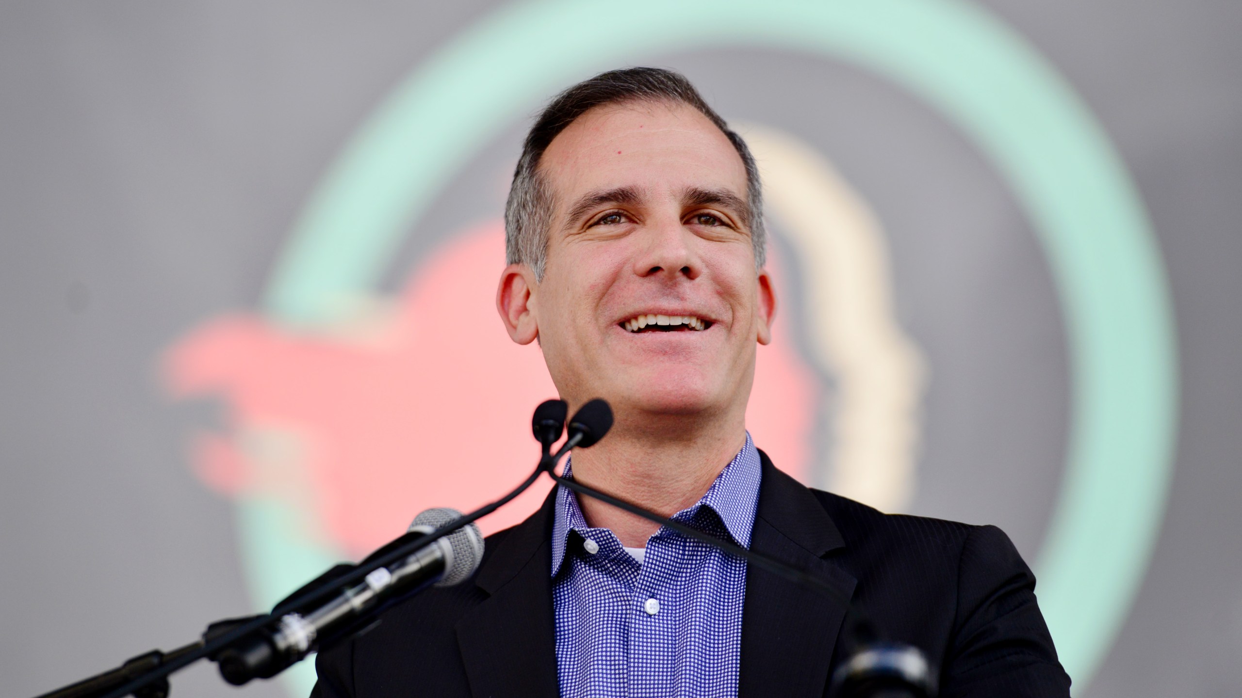 Los Angeles Mayor Eric Garcetti speaks at the 4th annual Women's March LA: Women Rising at Pershing Square on January 18, 2020 in Los Angeles, California. (Chelsea Guglielmino/Getty Images)