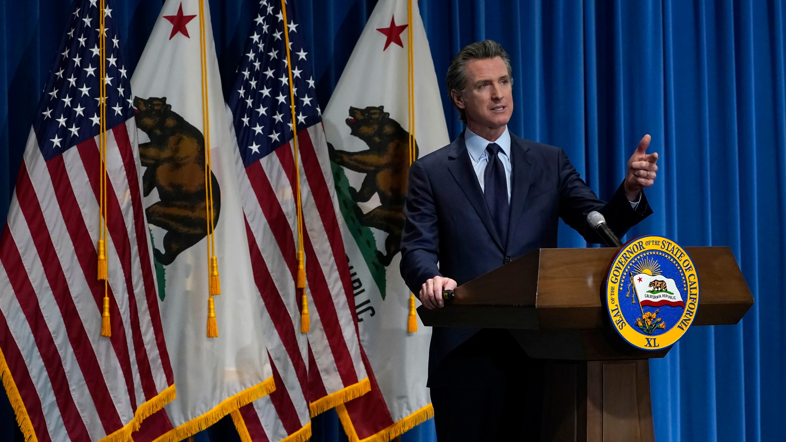 California Gov. Gavin Newsom outlines his 2021-2022 state budget proposal during a news conference in Sacramento on Jan. 8, 2021. (Rich Pedroncelli / Associated Press)