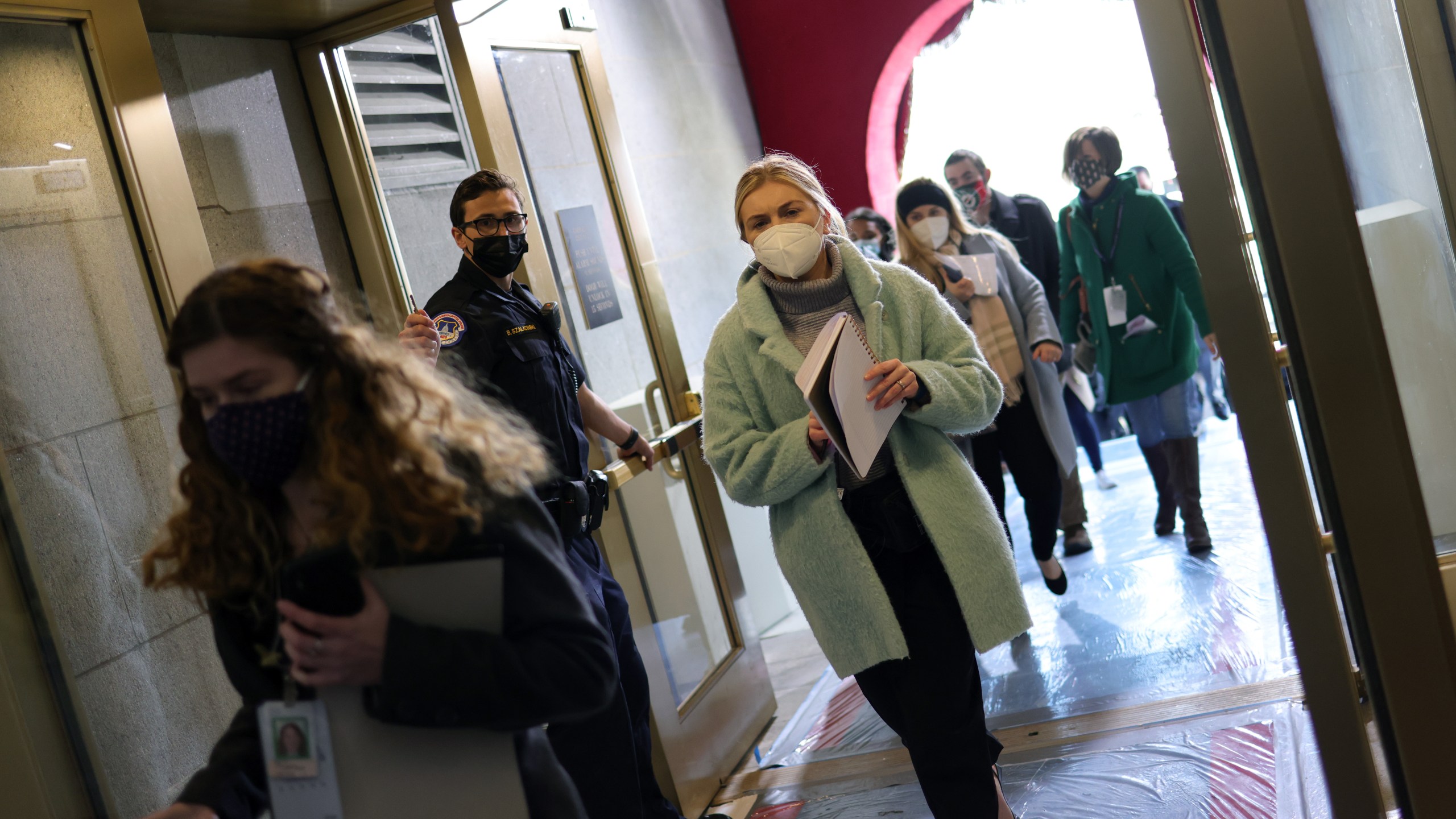 People are evacuated back inside after an "external security threat" prior to a dress rehearsal for the 59th inaugural ceremony for President-elect Joe Biden and Vice President-elect Kamala Harris at the U.S. Capitol on Jan. 18, 2021 in Washington, D.C. (Win McNamee/Getty Images)