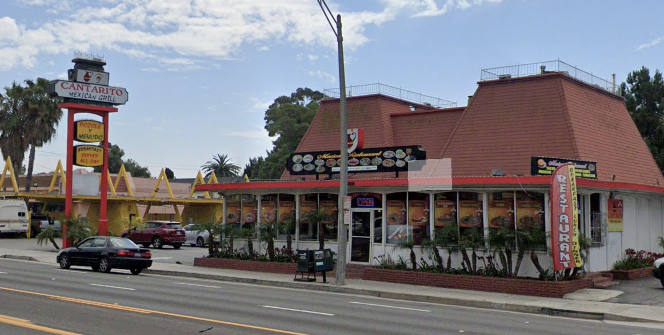 Cantarito Molito’s Grill on Pacific Coast Highway in Long Beach is seen in a Google Maps Street View image.