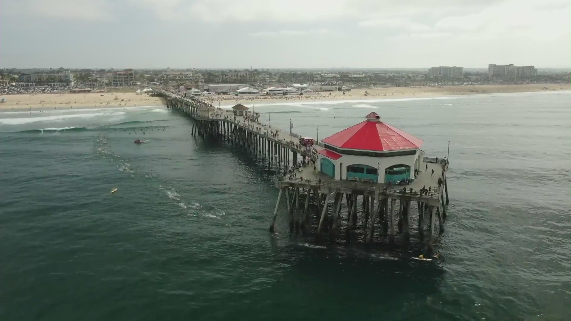 Ruby's Diner on the Huntington Beach Pier is seen in this file image. (KTLA)