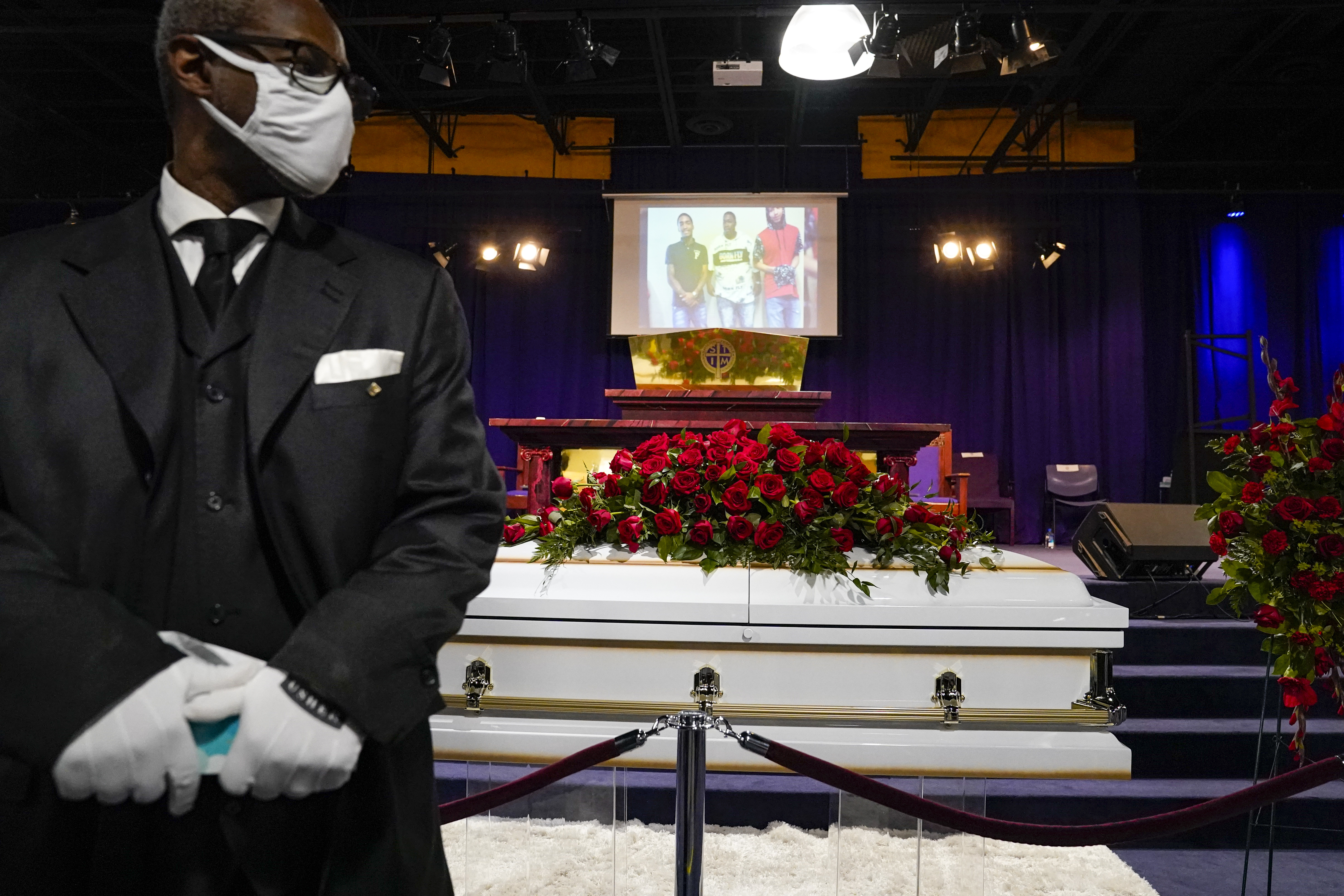 The casket of Daunte Wright rests in place before funeral services at Shiloh Temple International Ministries in Minneapolis on April 22, 2021. (John Minchillo, Pool)