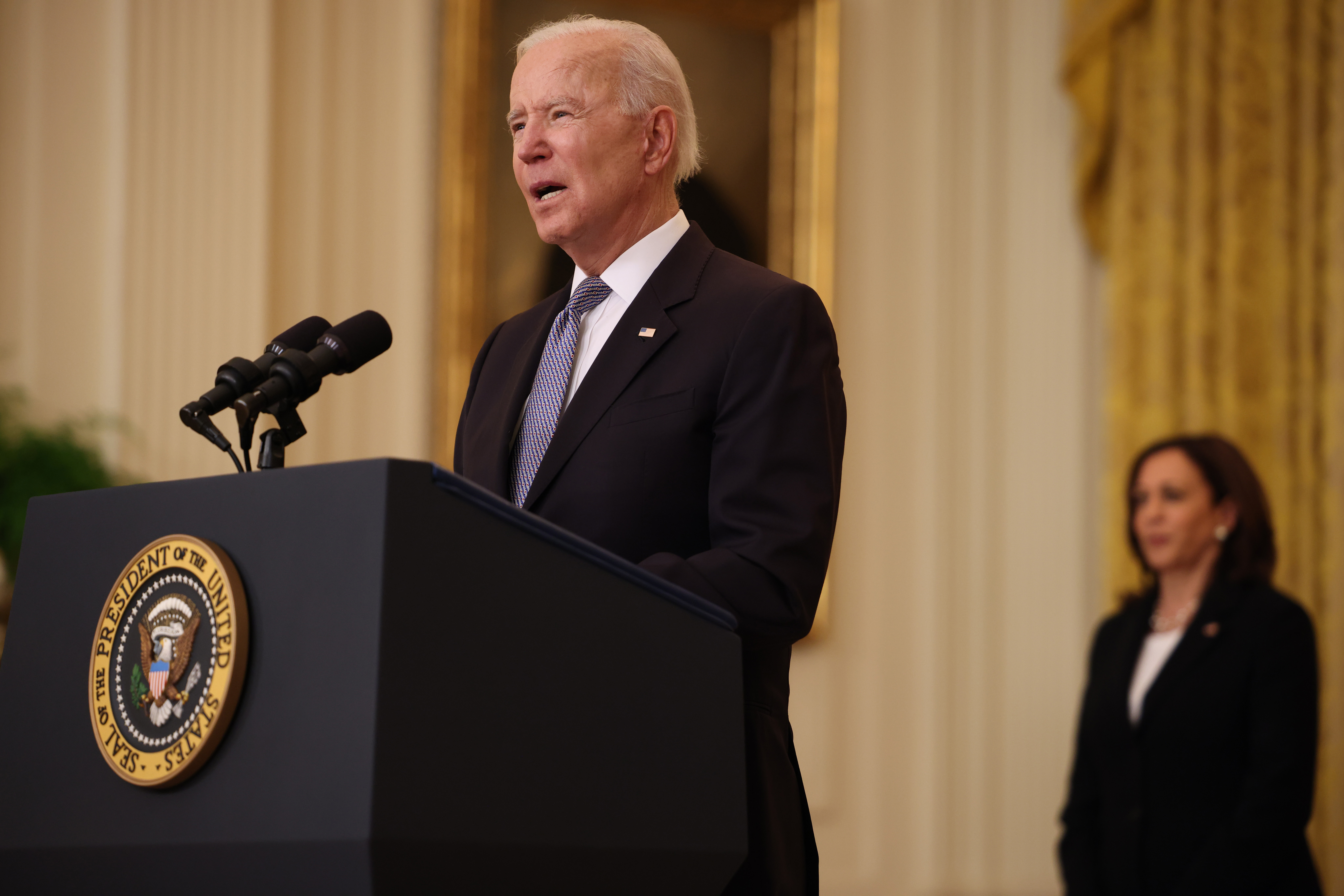 U.S. President Joe Biden, joined by Vice President Kamala Harris, gives an update on his administration’s COVID-19 response and vaccination program in the East Room of the White House on May 17, 2021, in Washington, D.C. Biden announced that the U.S. will send 20 million doses of Pfizer, Moderna and Johnson & Johnson COVID-19 vaccines abroad on top of the 60 million AstraZeneca doses already planned for export. (Anna Moneymaker/Getty Images)