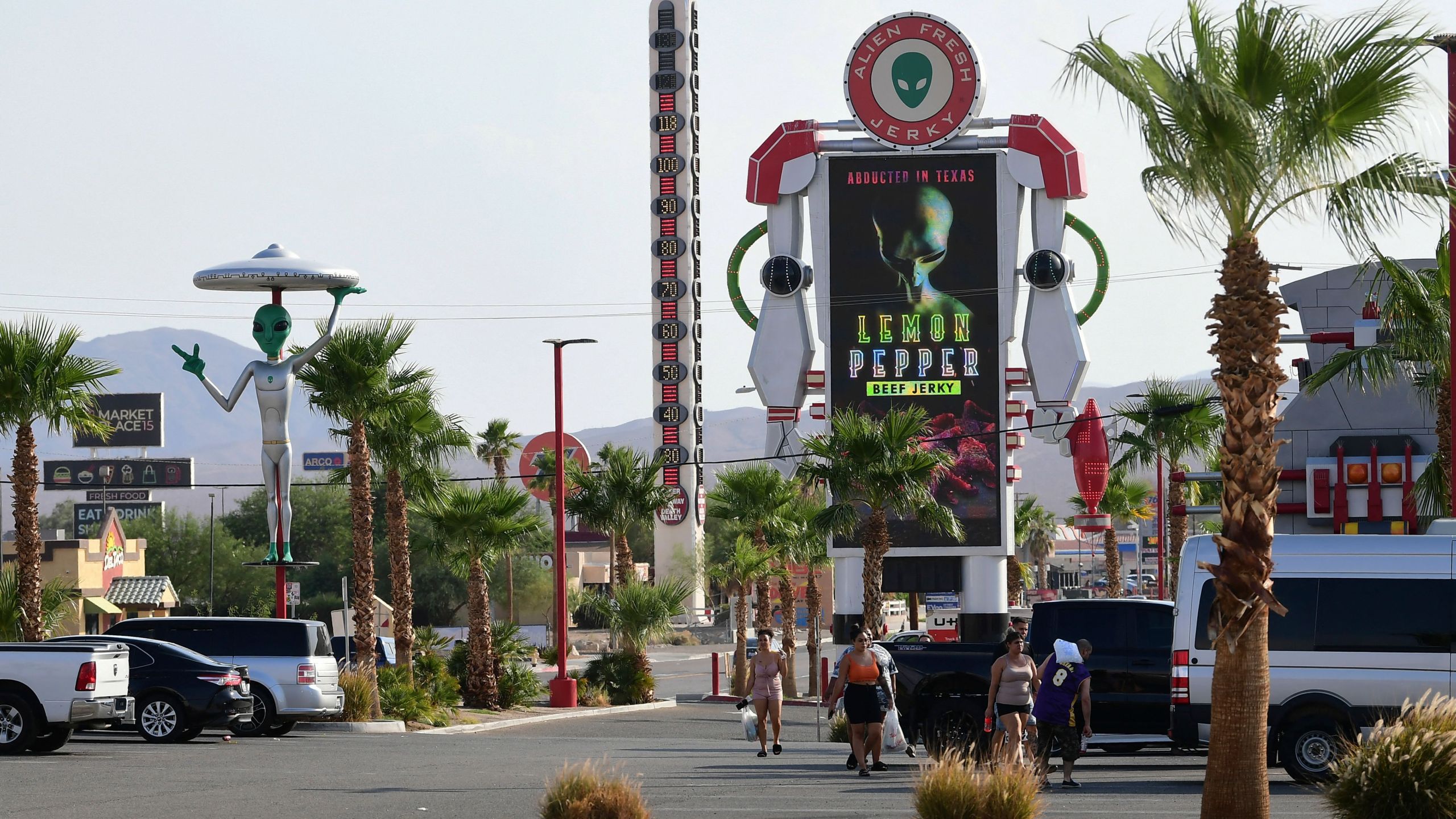 Triple digit temperatures are seen on what is billed as the World's Tallest Thermometer in the Mojave Desert town of Baker, where temperatures hit 118 degrees as California is gripped in another heat wave. (FREDERIC J. BROWN/AFP via Getty Images)