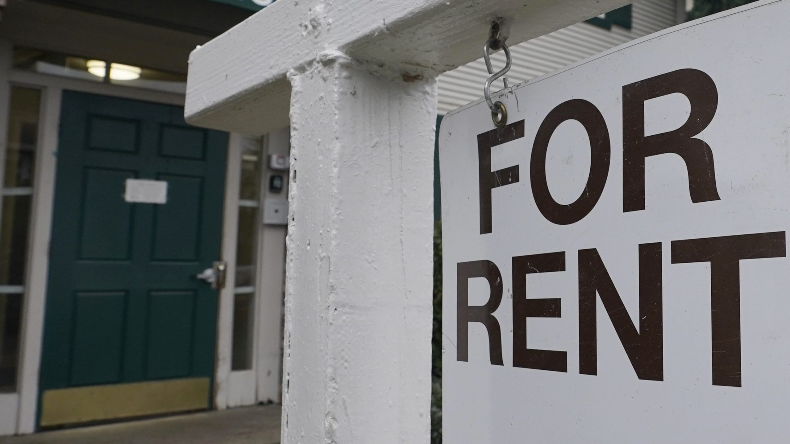 A rent sign is posted in front of a residence in Sacramento on Jan. 27, 2021. (Rich Pedroncelli / Associated Press)