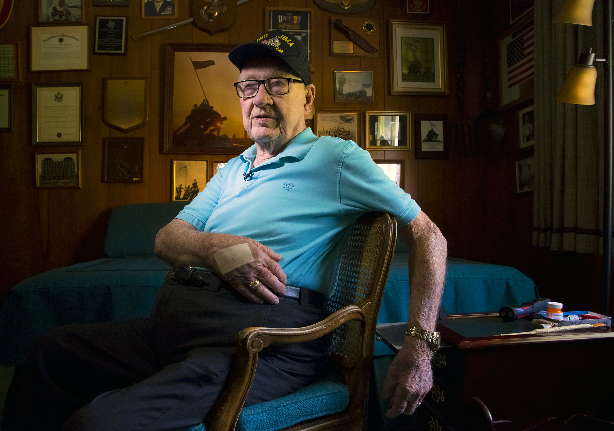 Dave Severance, a retired U.S. Marine colonel whose troops were the first to plant an American flag over the Japanese island of Iwo Jima during World War II, is seen at his home in San Diego on May 20, 2015. (San Diego Union-Tribune via Associated Press)