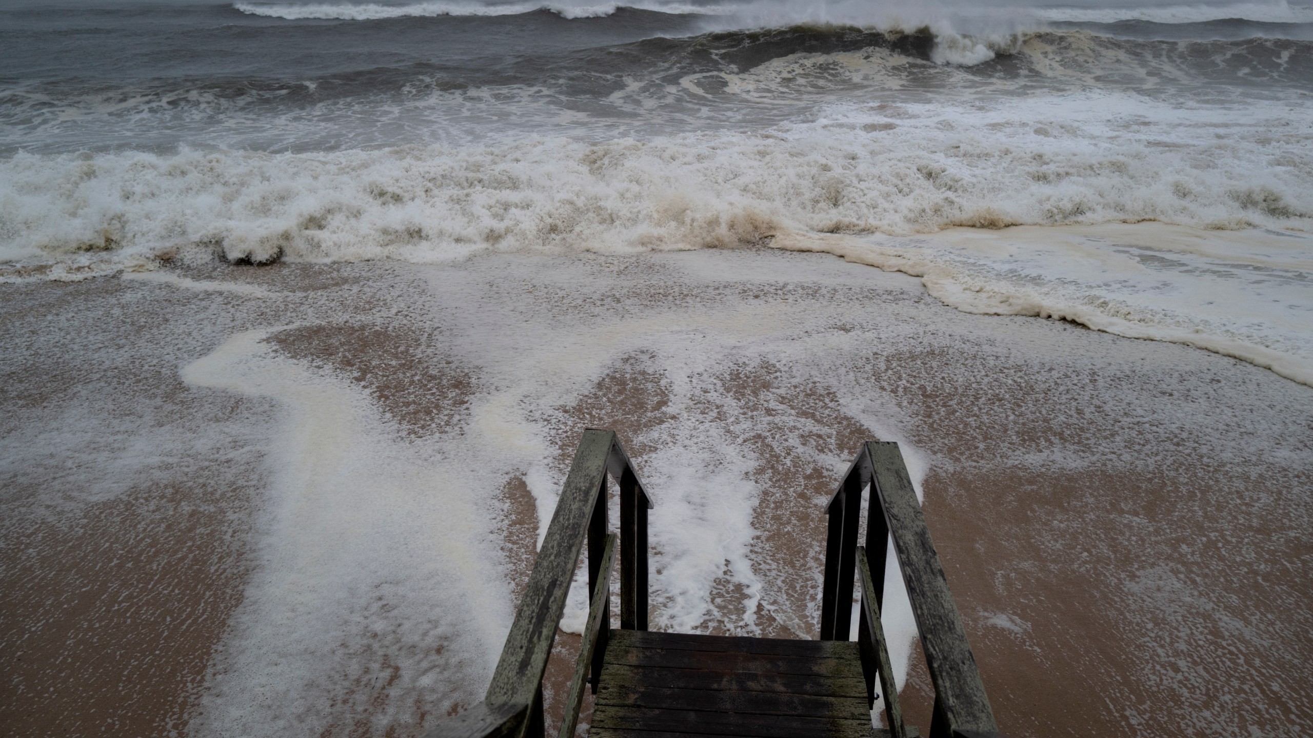 Waves pound the beaches of Montauk, N.Y., Sunday, Aug. 22, 2021, as a severe weather system approaches. (AP Photo/Craig Ruttle)