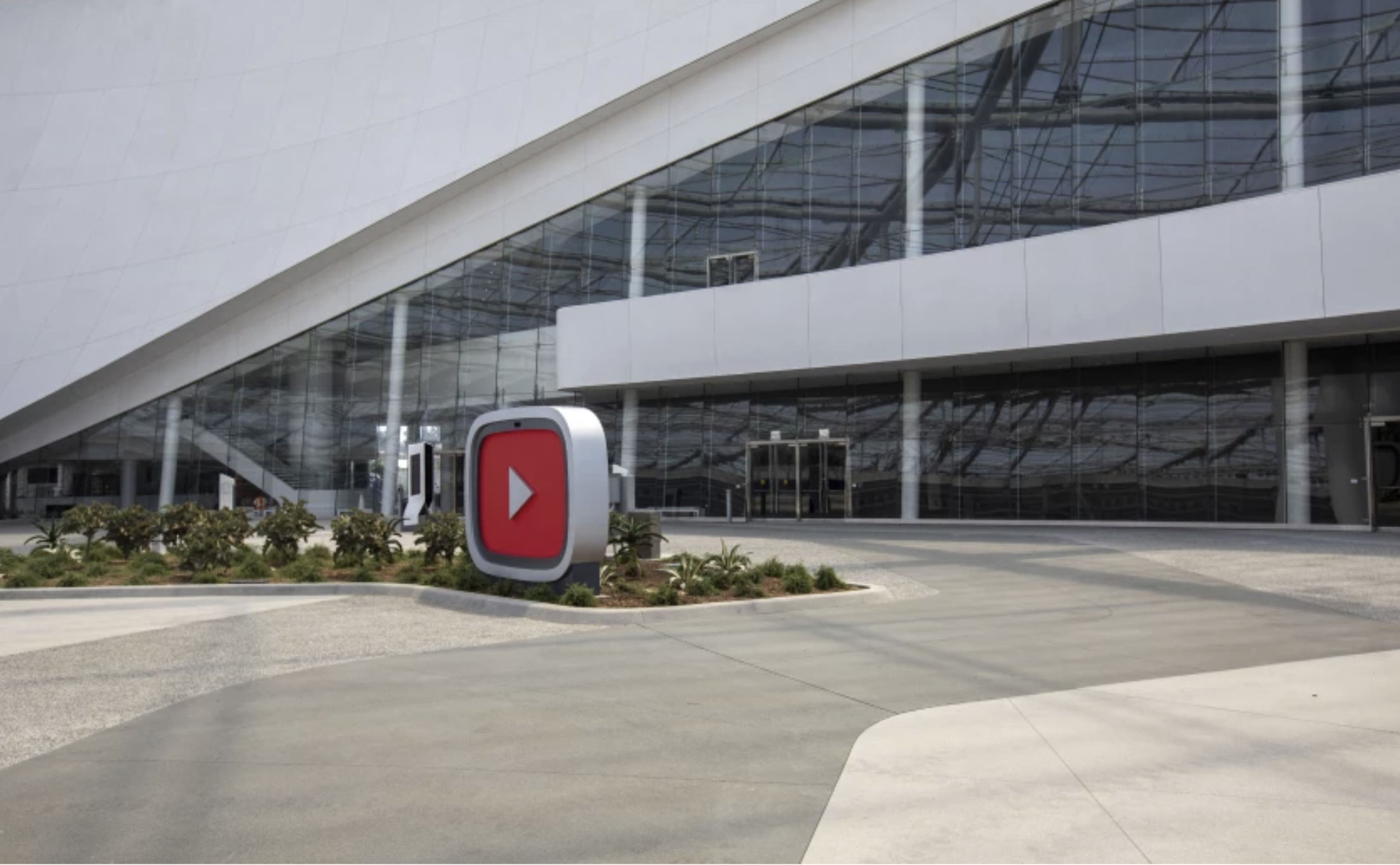 YouTube Theater, a 6,000-seat performance venue, is part of the Hollywood Park complex in Inglewood. (Brian van der Brug / Los Angeles Times)