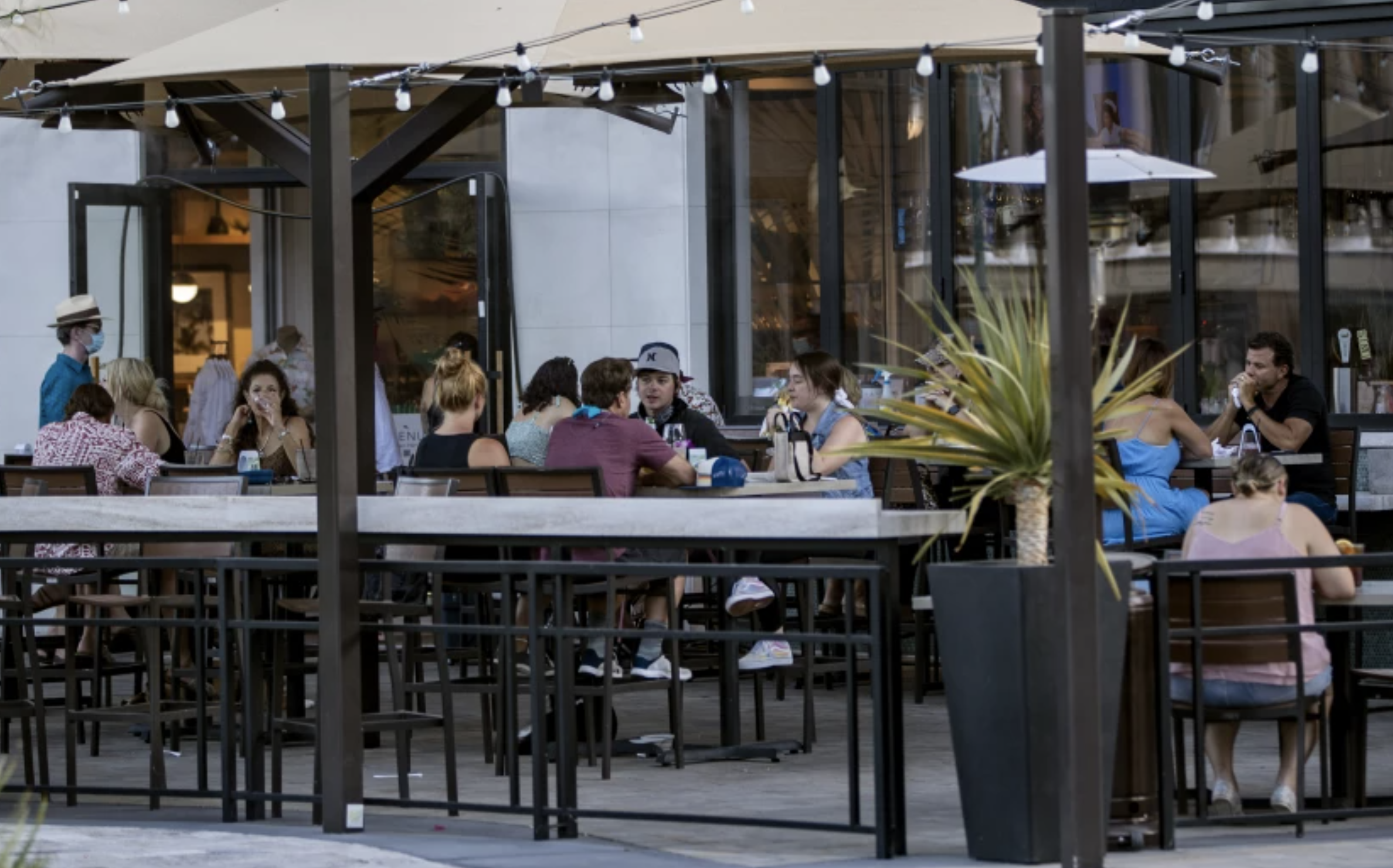 Customers enjoy the outdoor seating at the Marlin Bar in downtown Palm Springs in this undated file photo.(Gina Ferazzi/Los Angeles Times)