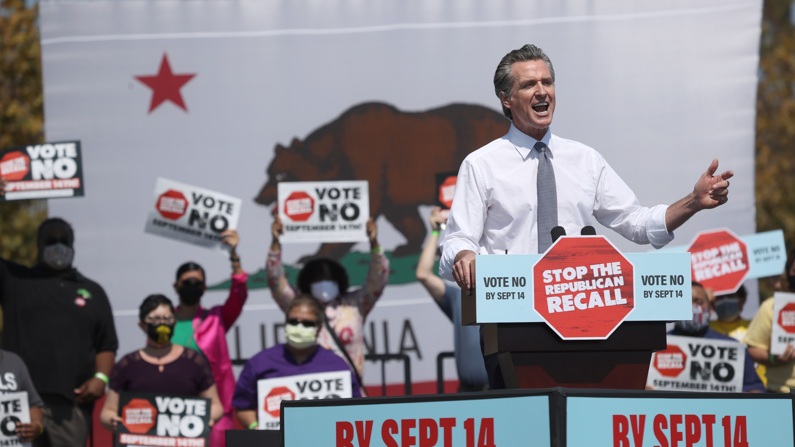 Gov. Gavin Newsom speaks during a No on the Recall campaign event with U.S. Vice President Kamala Harris at IBEW-NECA Joint Apprenticeship Training Center on September 08, 2021 in San Leandro. (Justin Sullivan/Getty Images)