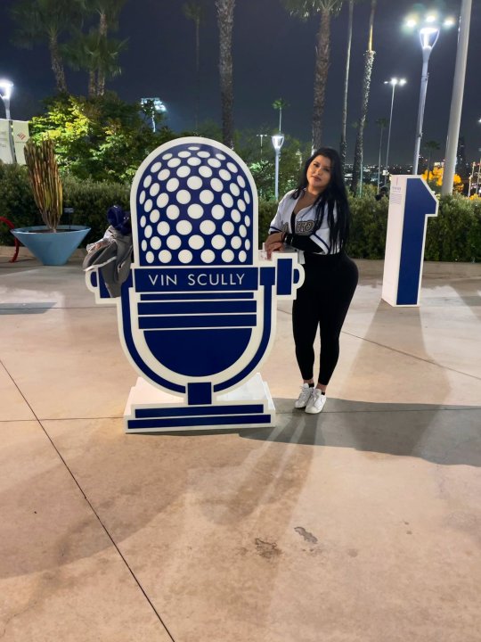 Twitter user @briannsr shared her Dodgers love with KTLA.