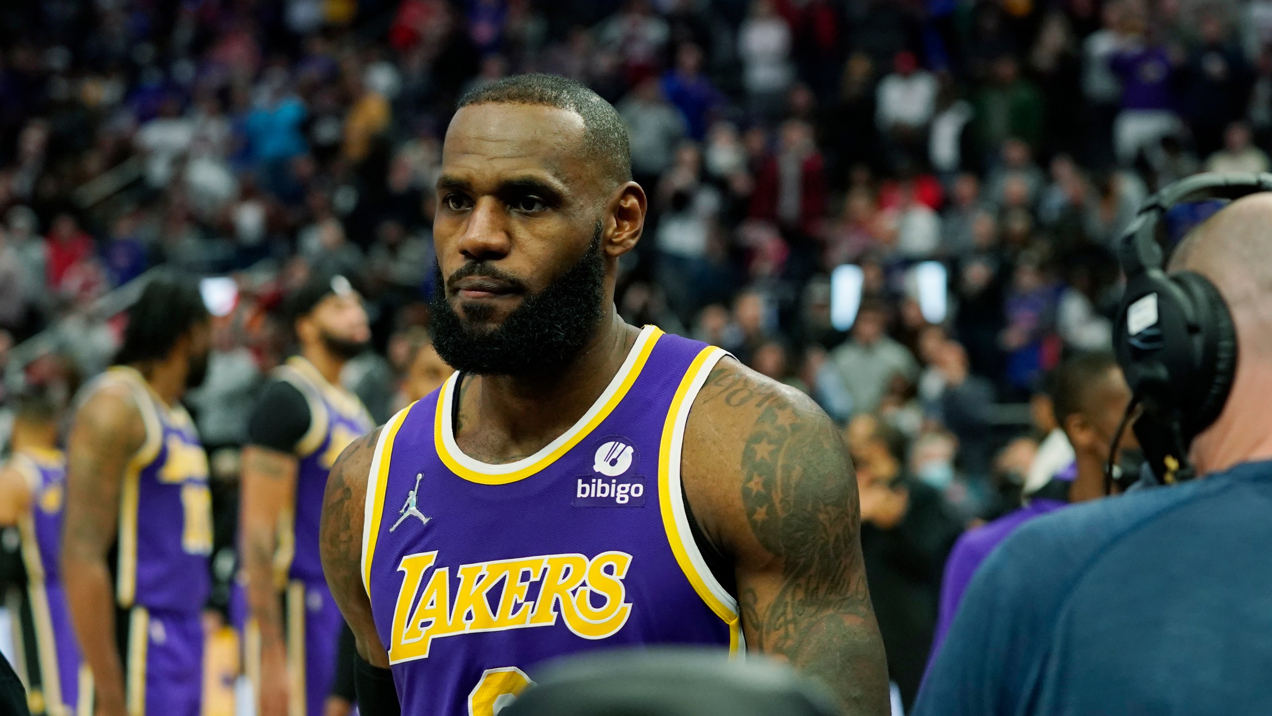 Los Angeles Lakers forward LeBron James is ejected after fouling Detroit Pistons center Isaiah Stewart during the second half of an NBA basketball game, Sunday, Nov. 21, 2021, in Detroit. (AP Photo/Carlos Osorio)