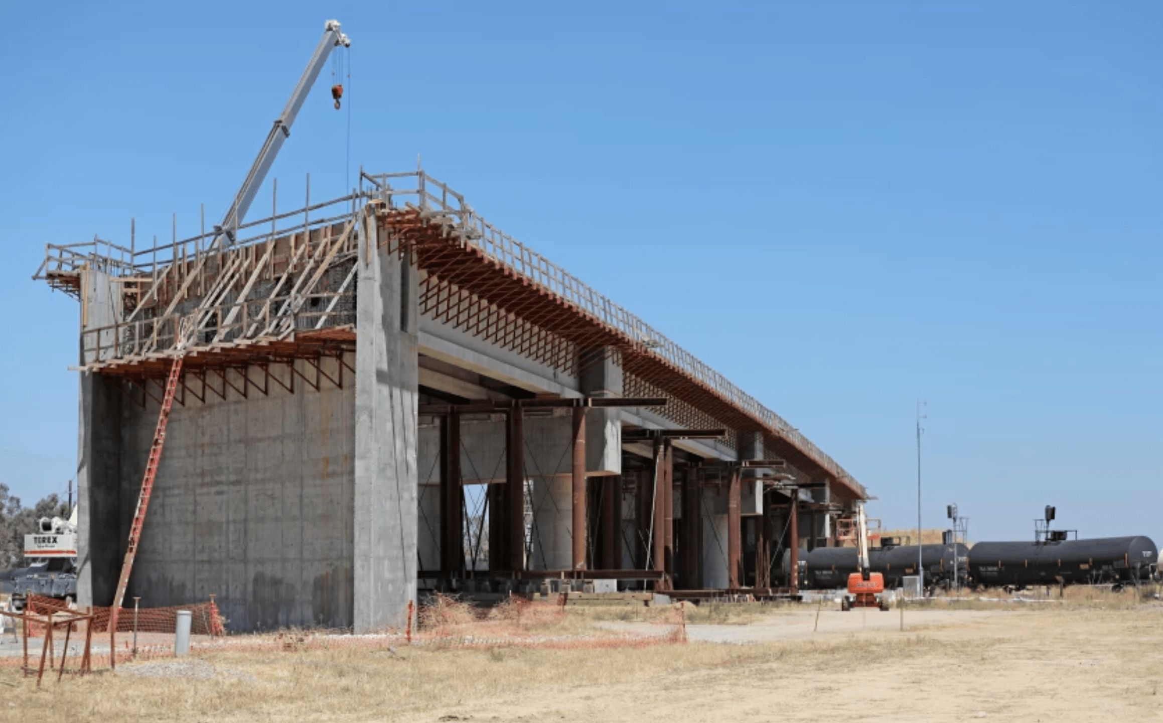 In Madera County, this 700-foot-long bridge for the California bullet train had corrosion problems in 2019.(Gary Coronado/Los Angeles Times)