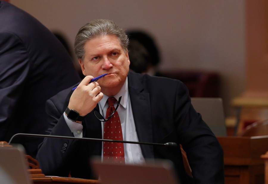 State Sen. Bob Hertzberg, D- Van Nuys is seen at the Capitol on May 16, 2019. (Rich Pedroncelli/Associated Press)