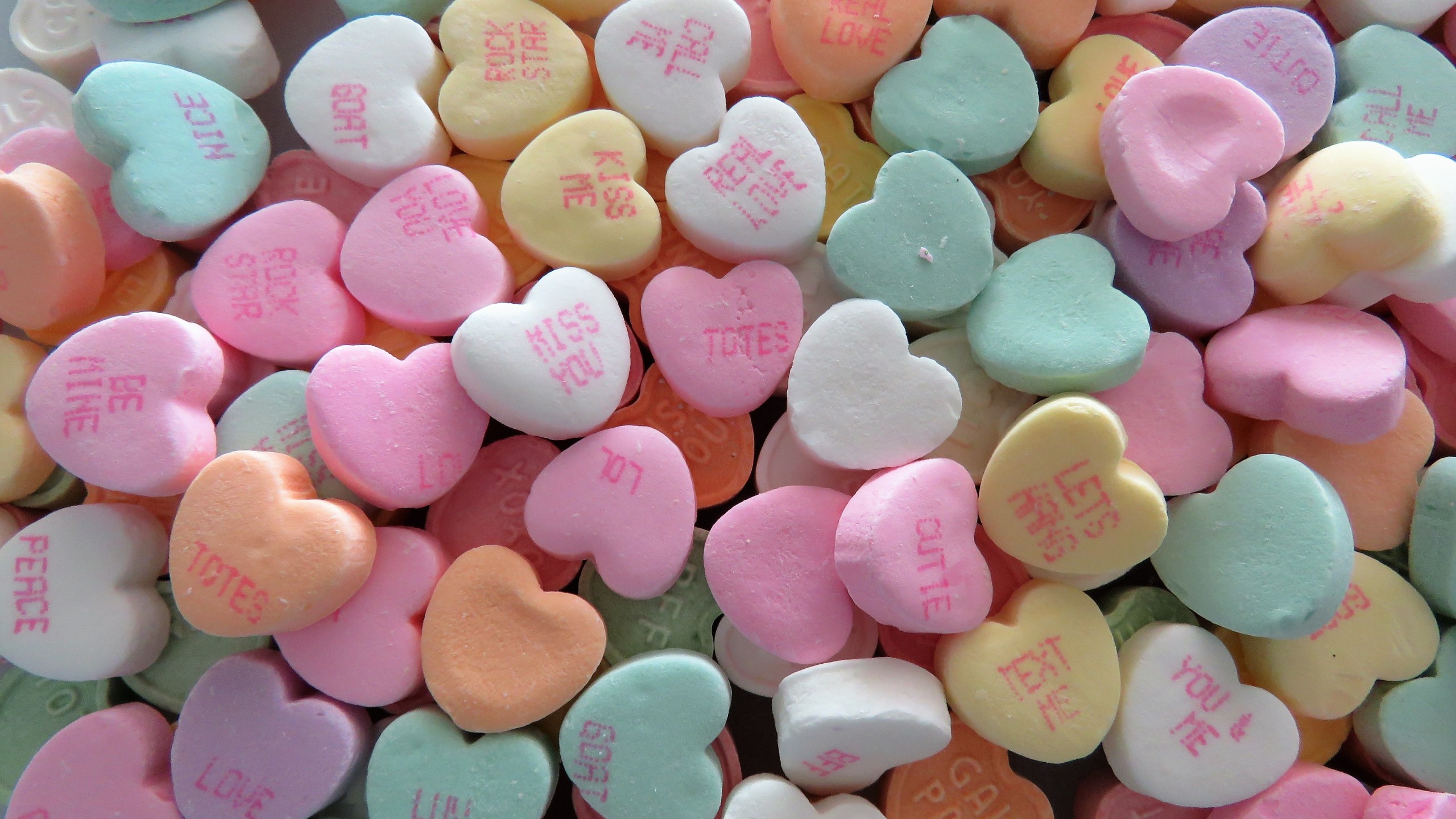 Heart-shaped conversation candies are seen in a file photo. (iStock/Getty Images Plus)