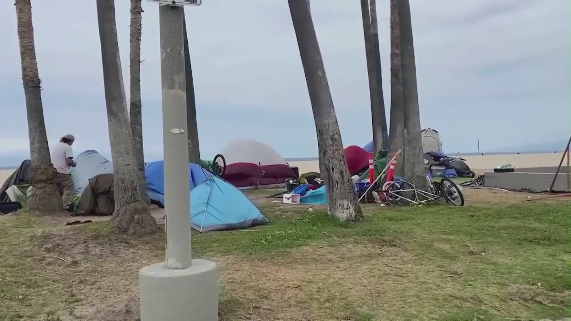 Fires near a homeless encampment in Venice Beach, seen on Feb. 6, 2022, have some residents worried. (KTLA)