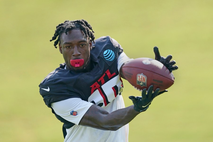 Atlanta Falcons wide receiver Calvin Ridley makes a catch during the team's NFL training camp football practice on Aug. 9, 2021, in Flowery Branch, Ga. (John Bazemore/Associated Press)