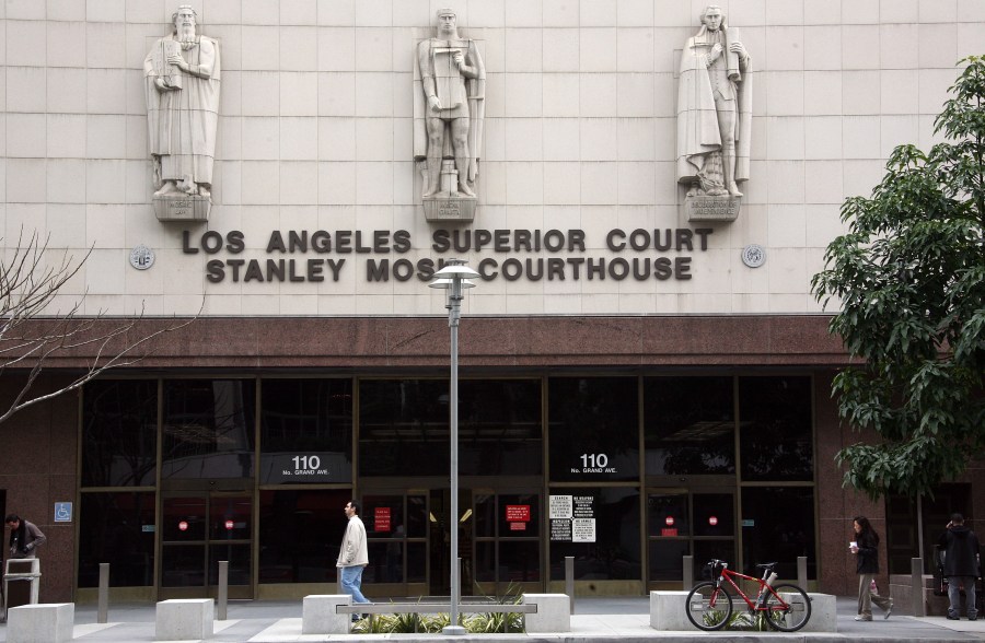 A man walks by the Los Angeles County Superior courthouse on Feb. 19, 2008 in Los Angeles, California. (Valerie Macon/Getty Images)