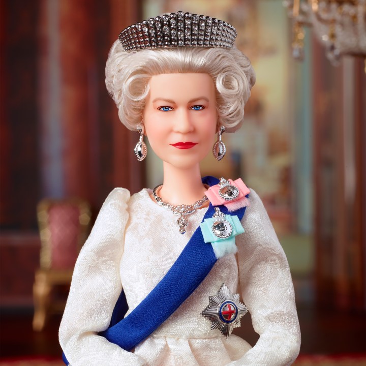 The 2022 Barbie Signature Queen Elizabeth II Platinum Jubilee Doll. (Mattel, Inc.)