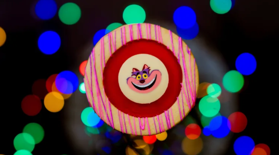 The Linzer cookie from Disneyland's Jolly Holiday Bakery Cafe.(David Nguyen/Disneyland Resort)