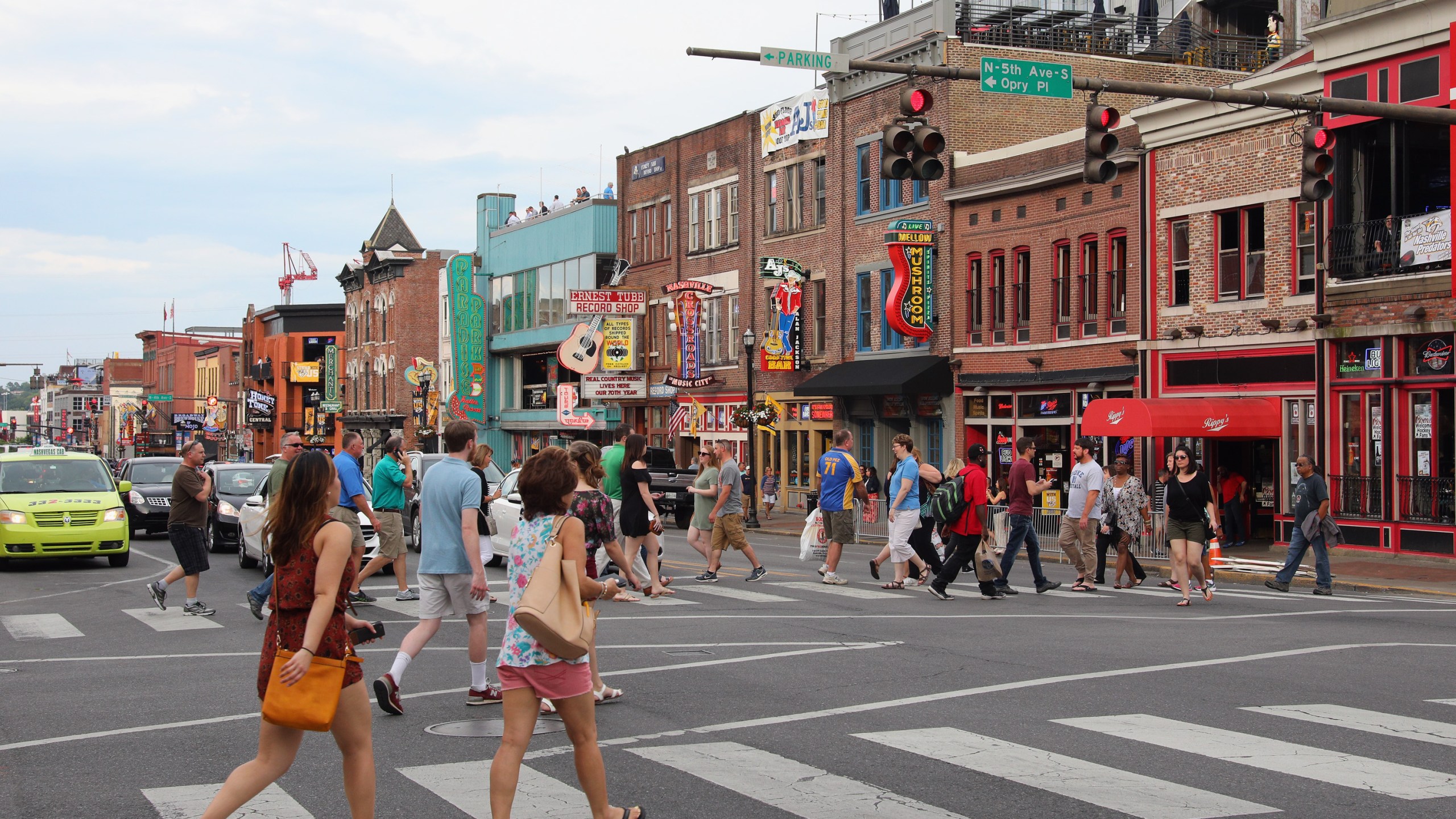 A general view of the Broadway area prior to the 2017 NHL Stanley Cup Finals at Bridgestone Arena on June 2, 2017, in Nashville. (Bruce Bennett/Getty Images)