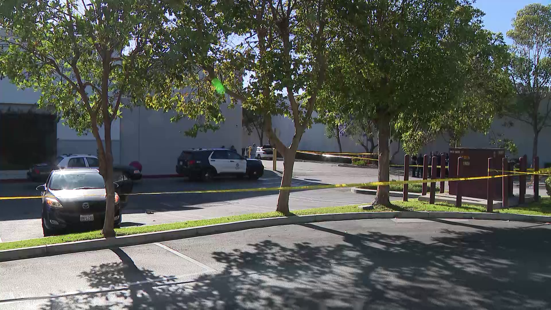 Police are investigating after two people were shot in the Baldwin HIlls/Crenshaw area on June 18, 2022. (KTLA)