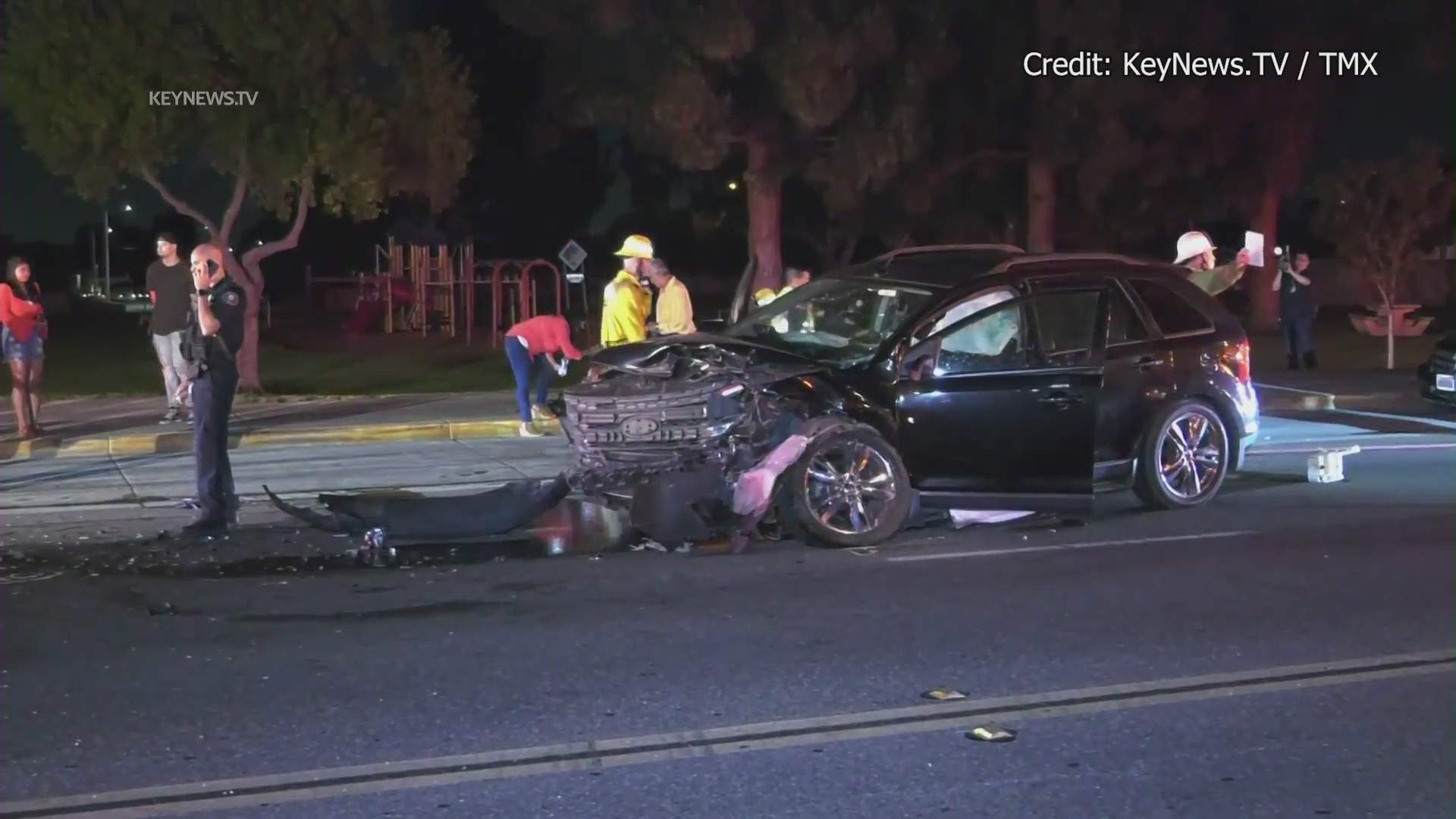 Six people, including three young children, were hurt in a head-on crash in Covina on June 12, 2022. (KeyNews.TV)