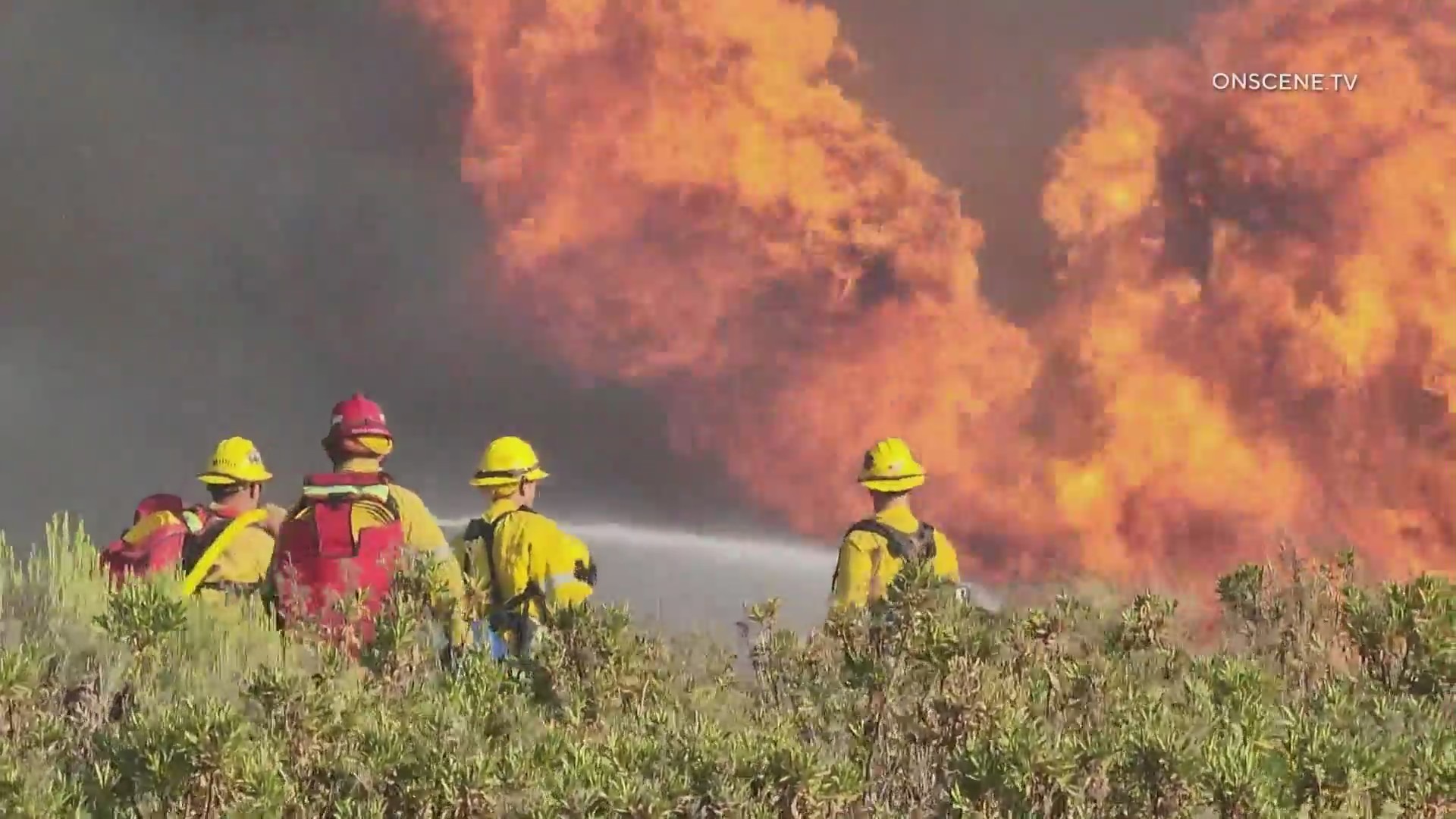 The Highway Fire burned about 28 acres in Hesperia on July 29, 2022. (OnScene.TV)