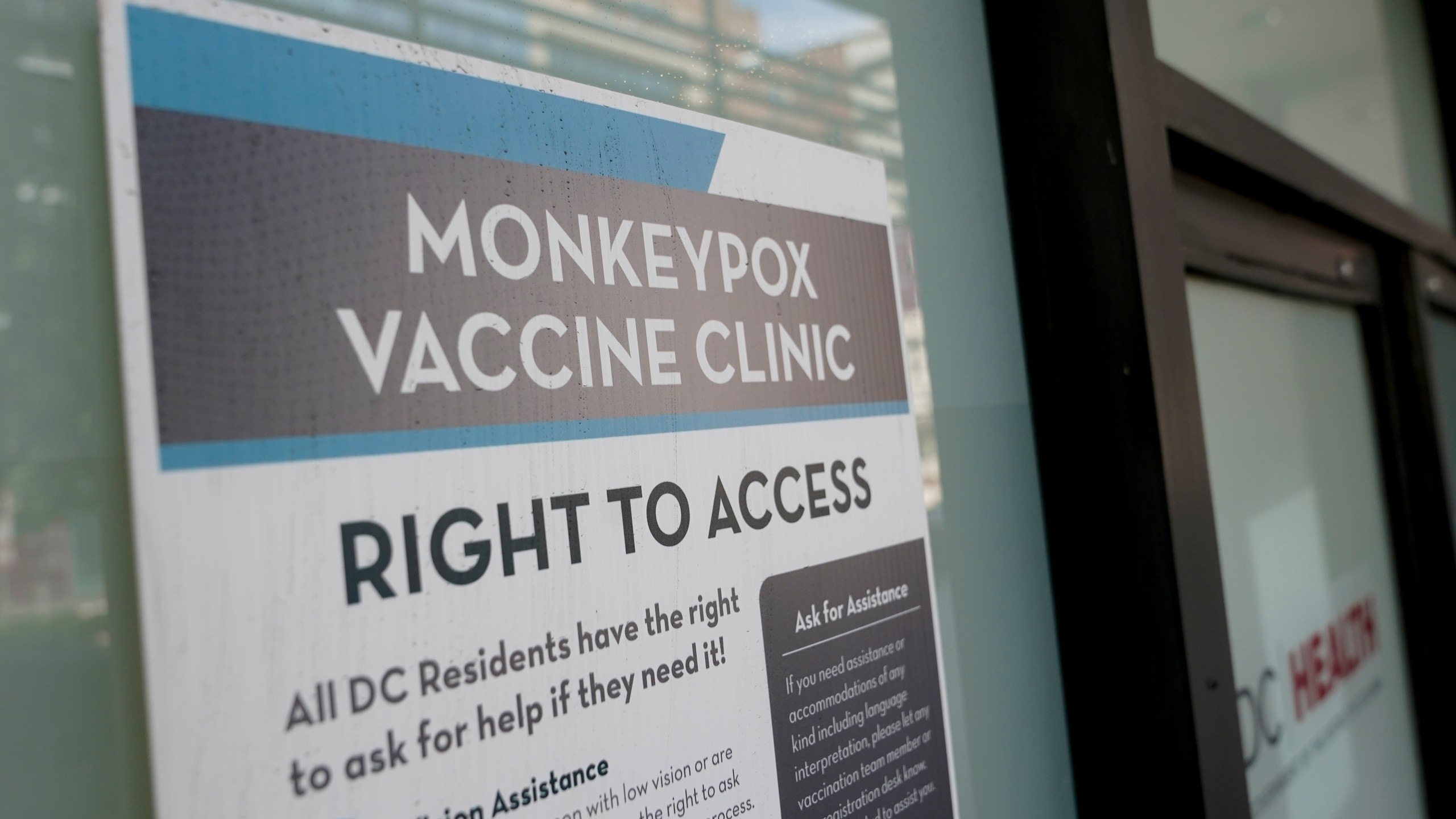 A sign is displayed outside a DC Health monkeypox vaccine clinic on Aug. 5, 2022. (Patrick Semansky/Associated Press)