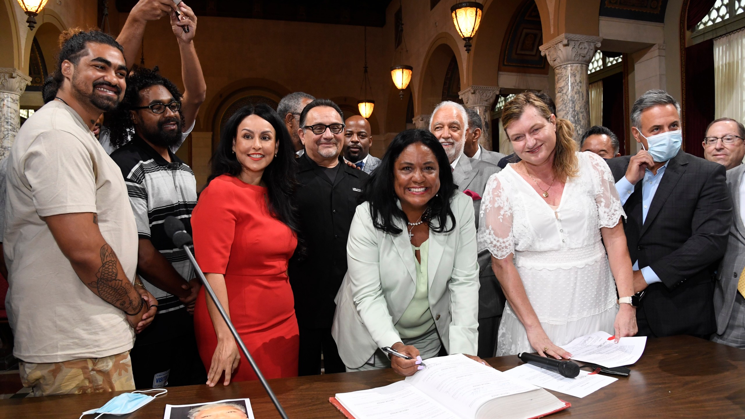 Heather Hutt, center, was sworn in as temporary council member representing 10th District in a Los Angeles City Council Meeting on Sept. 2, 2022 (Council President Nury Martinez)