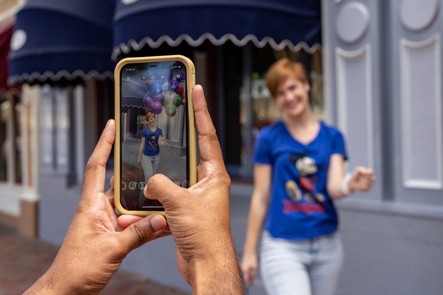 The purchase of Disney Genie+ service at Disneyland Resort in Anaheim now includes access to Disney PhotoPass Lenses in the Disneyland app. (Winston Suk/Disneyland Resort)