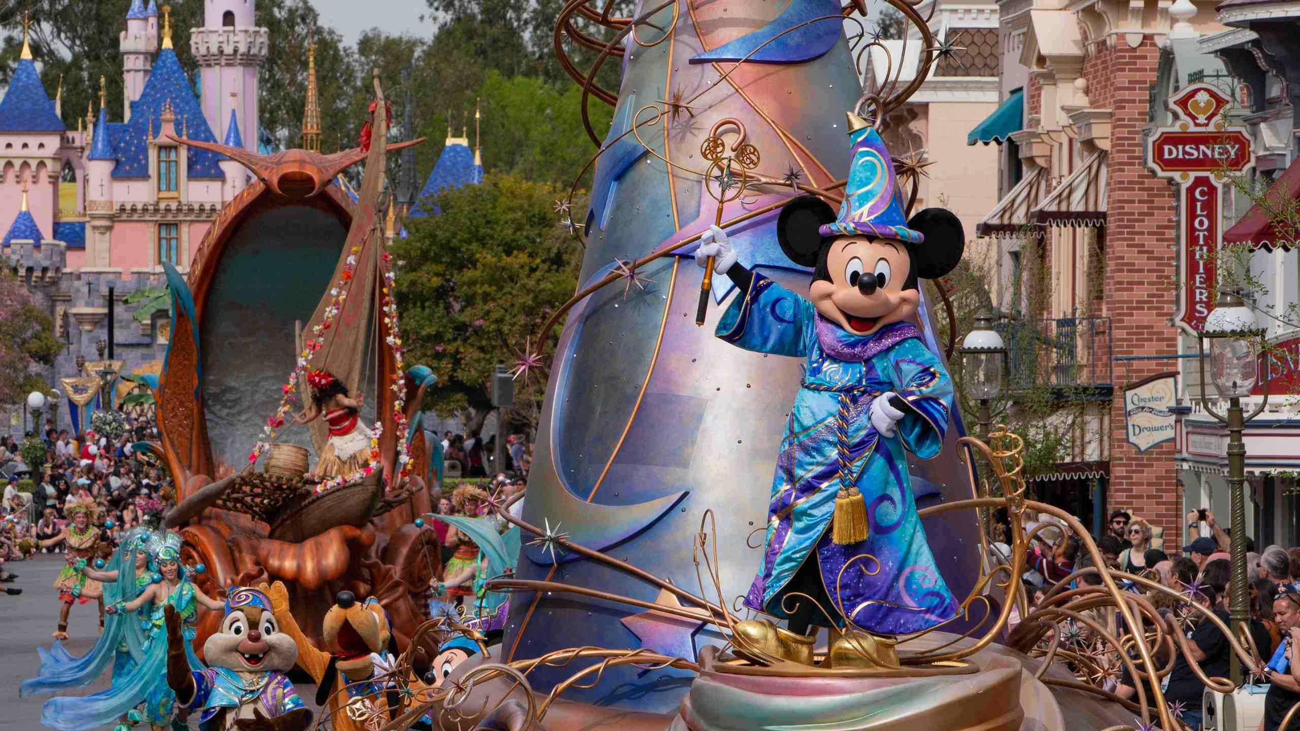 Magic Happens Parade Returns to Disneyland Park