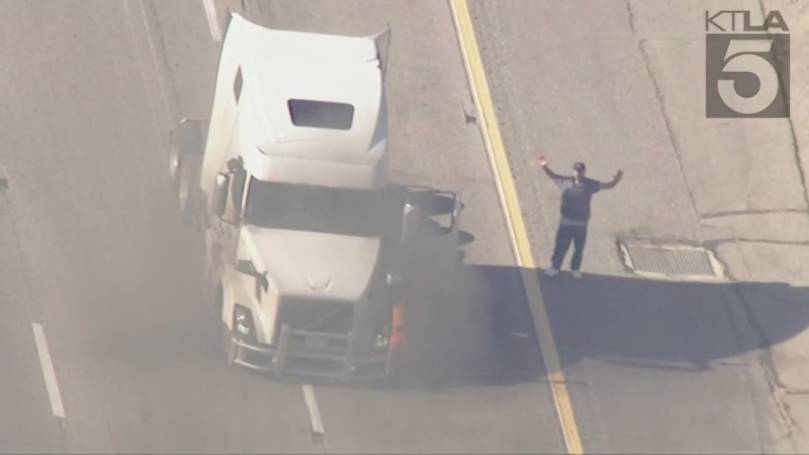 5 Freeway Big Rig Chase