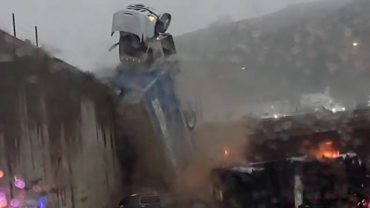 A box truck toppling onto other vehicles on the 14 Freeway captured by Tommy Dorado.