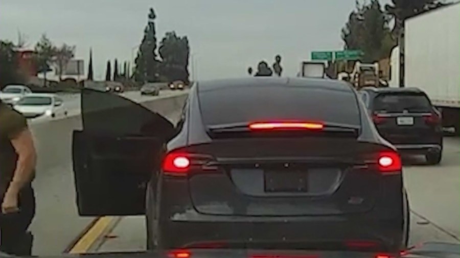 Suspect removed his license plates before the road rage incidents. (DroneZone_LA)