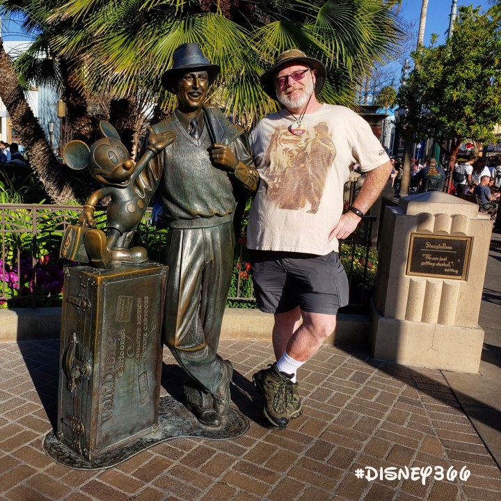 Disneyland fan sets record for 'most consecutive visits' to the park