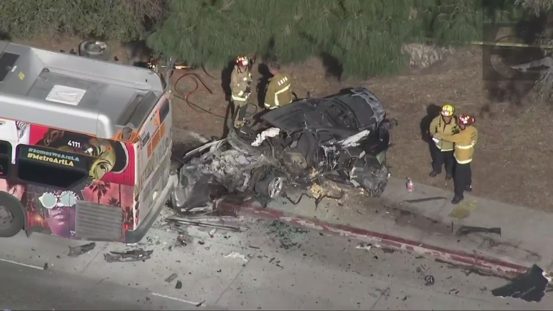 Two people were seriously injured in a Sunland crash on Feb. 2, 2023. (KTLA)