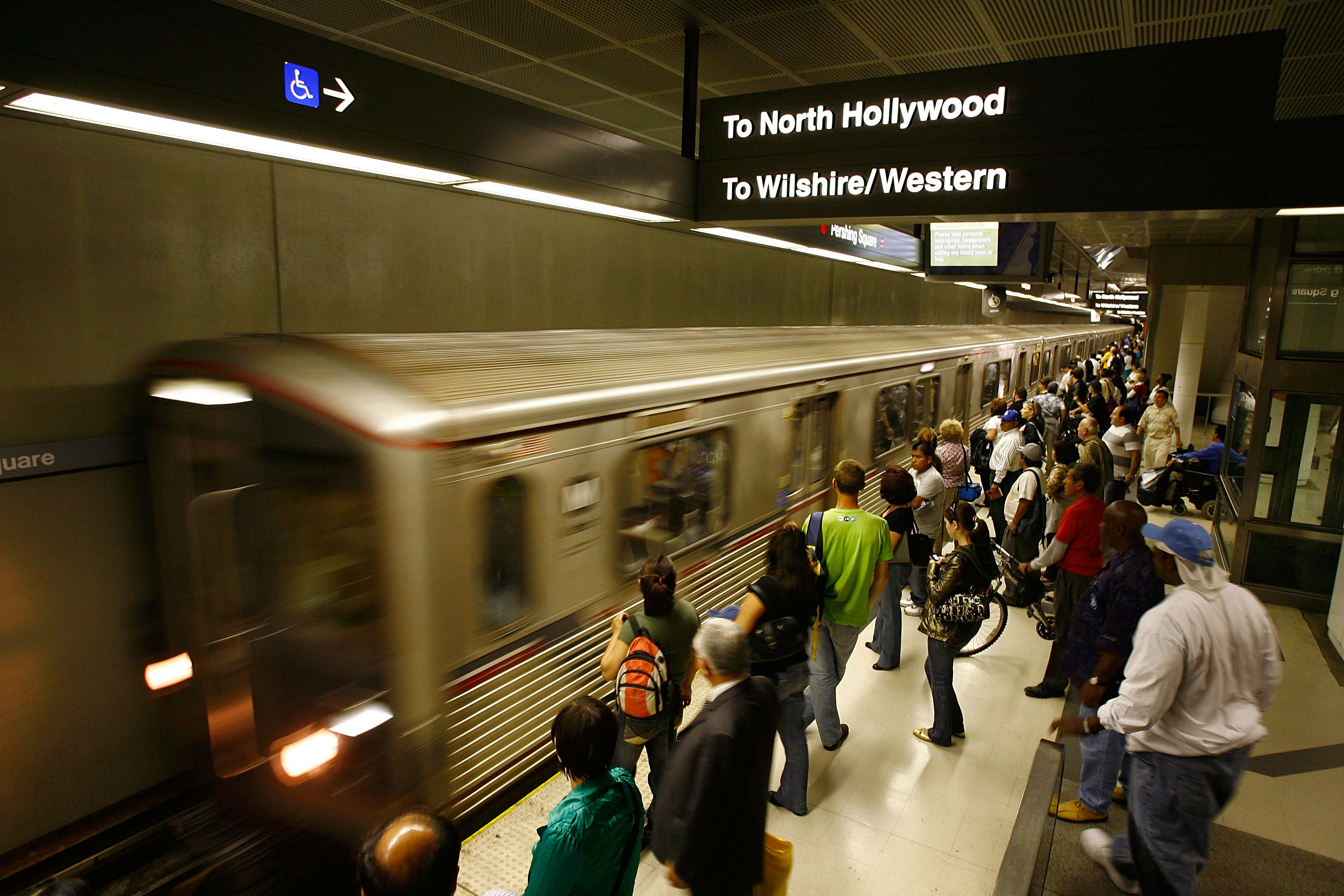 Passengers wait for Metro Rail subway trains during rush hour June 3, 2008, in Los Angeles, California. (David McNew/Getty Images)