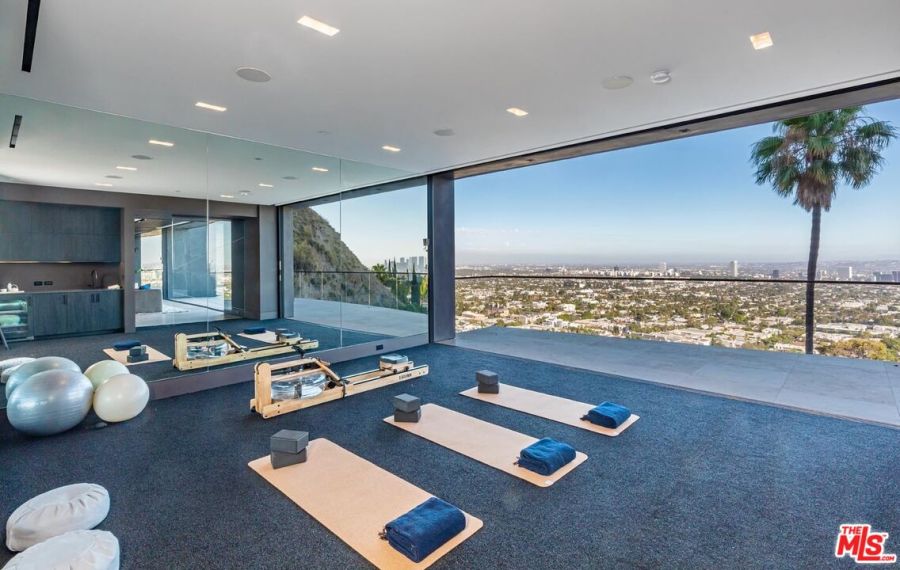 Powerball winner purchase Hollywood Hills mansion