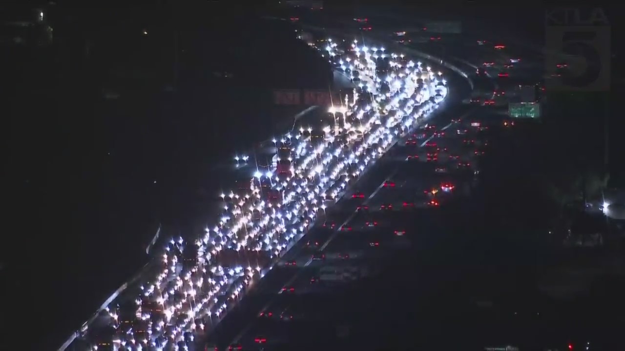 The California Highway Patrol shut down 405 Freeway lanes in Hawthorne after a shooting involving CHP officers on March 30, 2023. (KTLA)