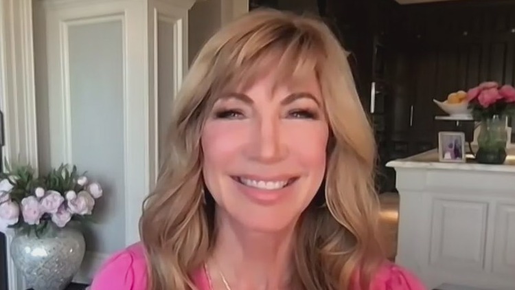 Leeza Gibbons