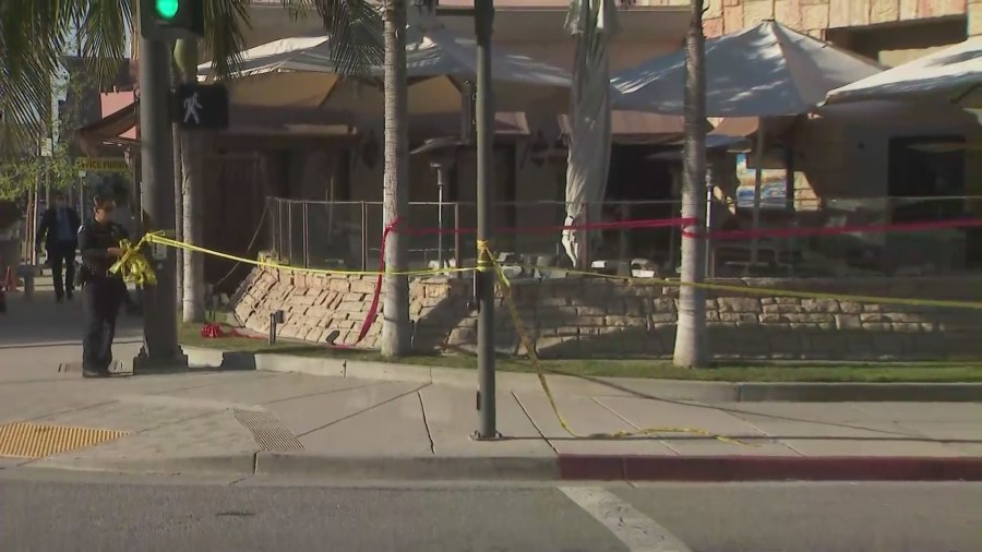 Two people were shot at a restaurant in Glendale around 1 a.m. Saturday morning. (KTLA)