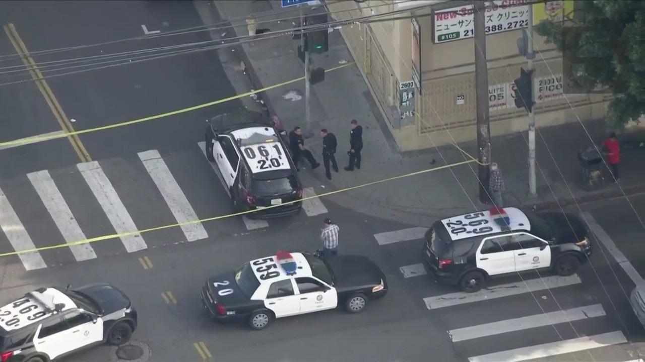 Police are searching for suspects after two juveniles were shot in the Pico-Union neighborhood on May 30, 2023. (KTLA)