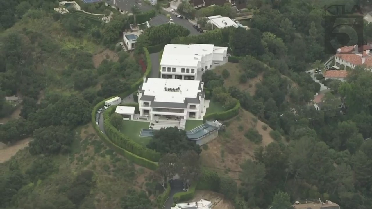 Jennifer Lopez and Ben Affleck’s new Beverly Hills home purchased for $60,850,000 on May 31, 2023. (KTLA)