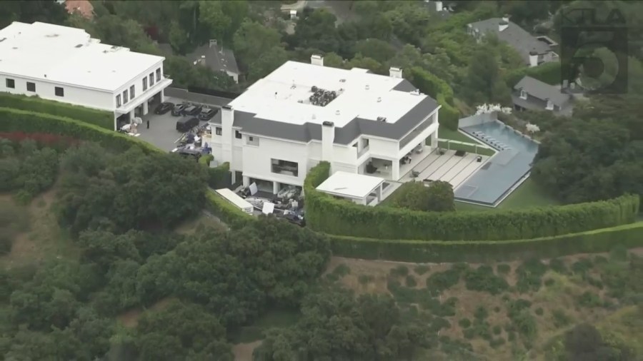 Jennifer Lopez and Ben Affleck’s new Beverly Hills home purchased for $60,850,000 on May 31, 2023. (KTLA)