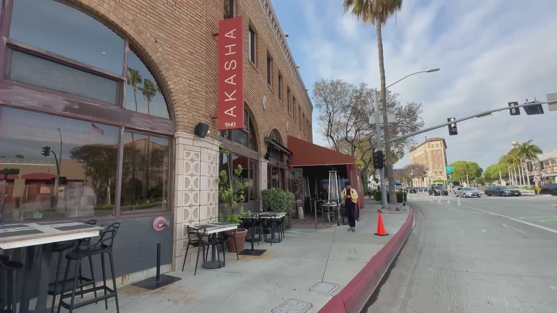 Akasha restaurant in Culver City. (KTLA)