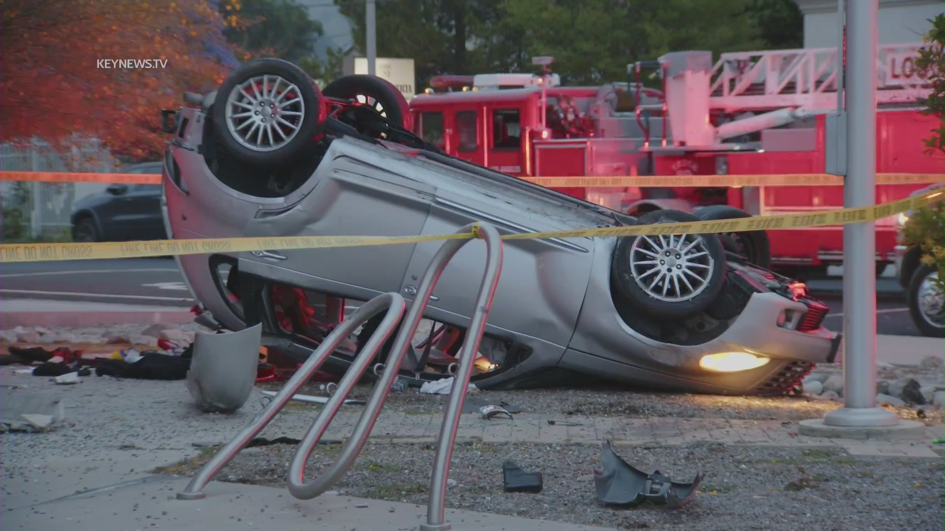 A vehicle struck an LAFD station and overturned in Shadow Hills on June 5, 2023. (KeyNews.TV)