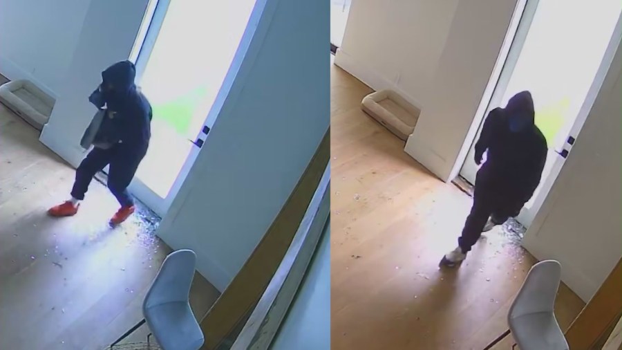 Security video captured thieves breaking into an Encino homes amid a rise in reported thefts in the area. (KTLA)